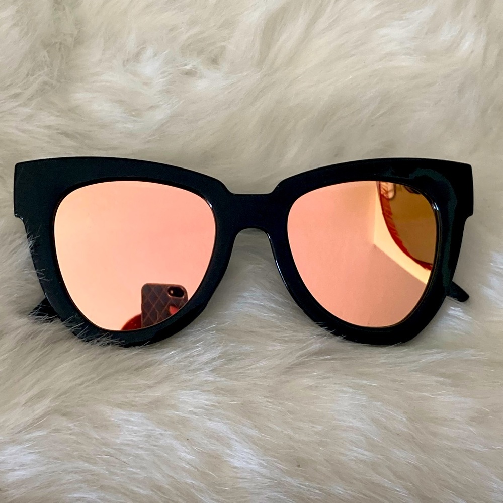 Women's Retro Large Chunky Cat Eye Frame w/ Color Mirror Lens
